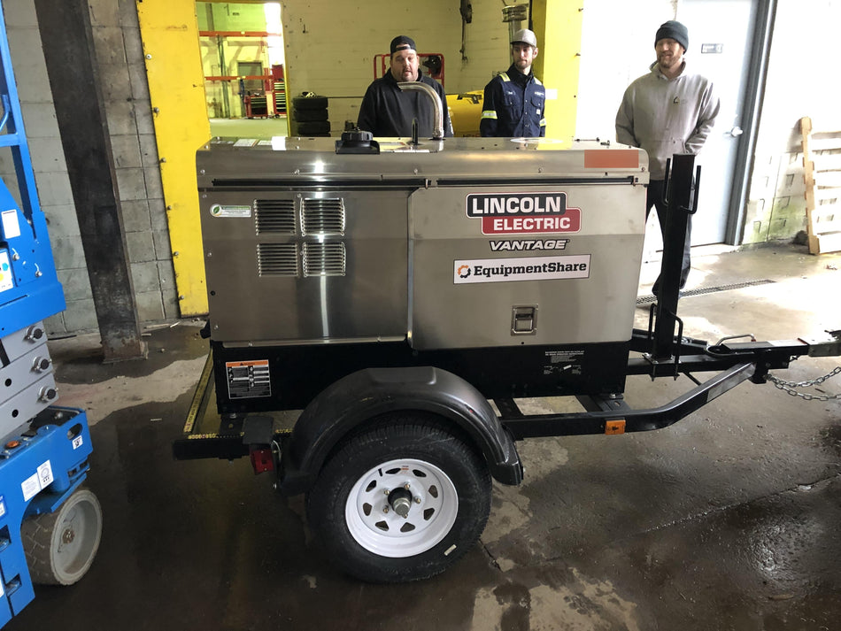 2019 Lincoln Electric Vantage 322 Welder Ready-Pak 3, Two wheel trailer, Fender and Light kit, Cable Rack
