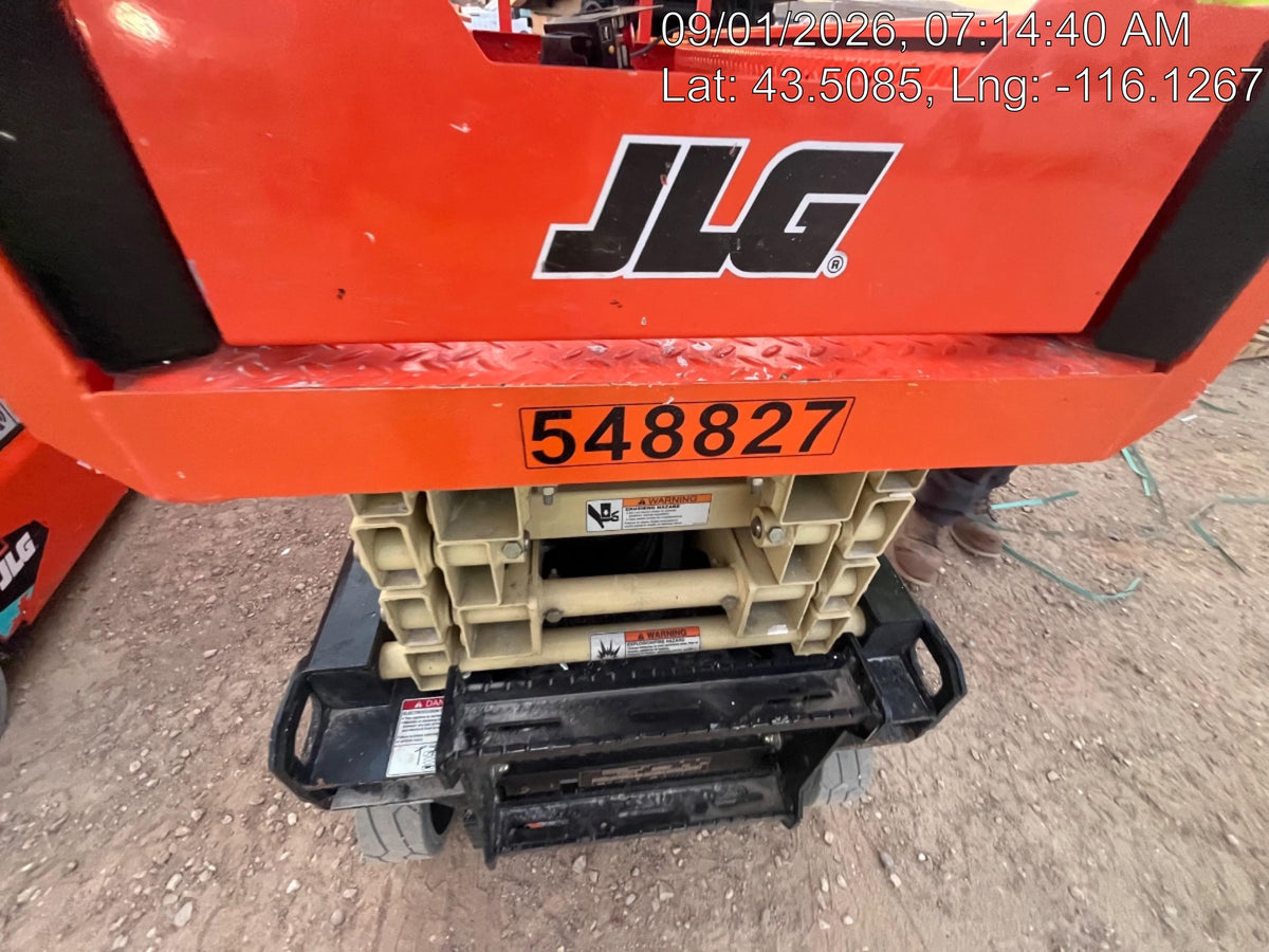 2025 JLG ES1932