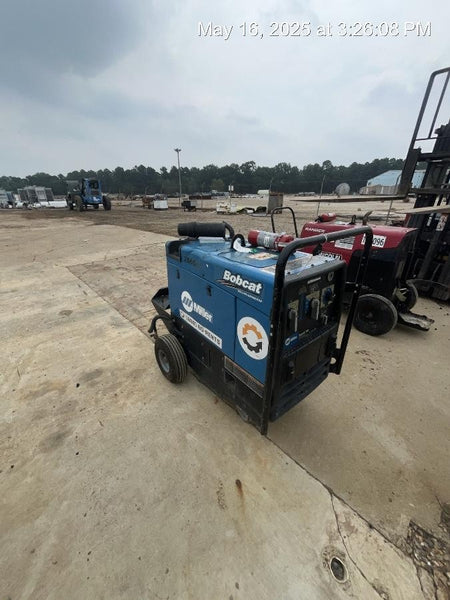 2019 Miller Electric BOBCAT 250 LP/Propane, Running Gear, Tank Bracket, Hose