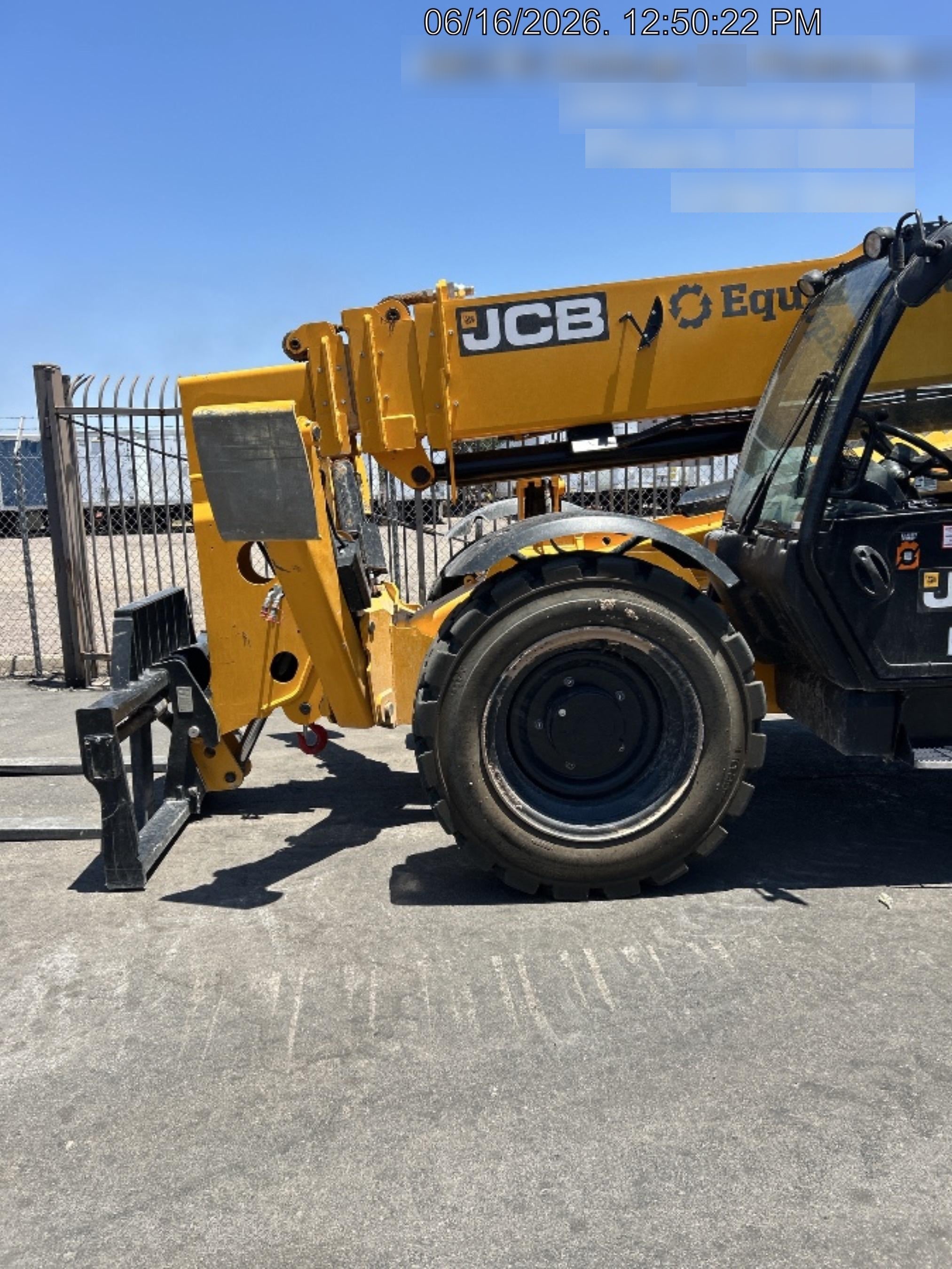 2025 JCB 512-56