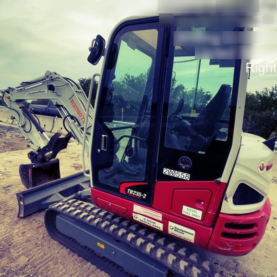 2022 TAKEUCHI TB235-2CR