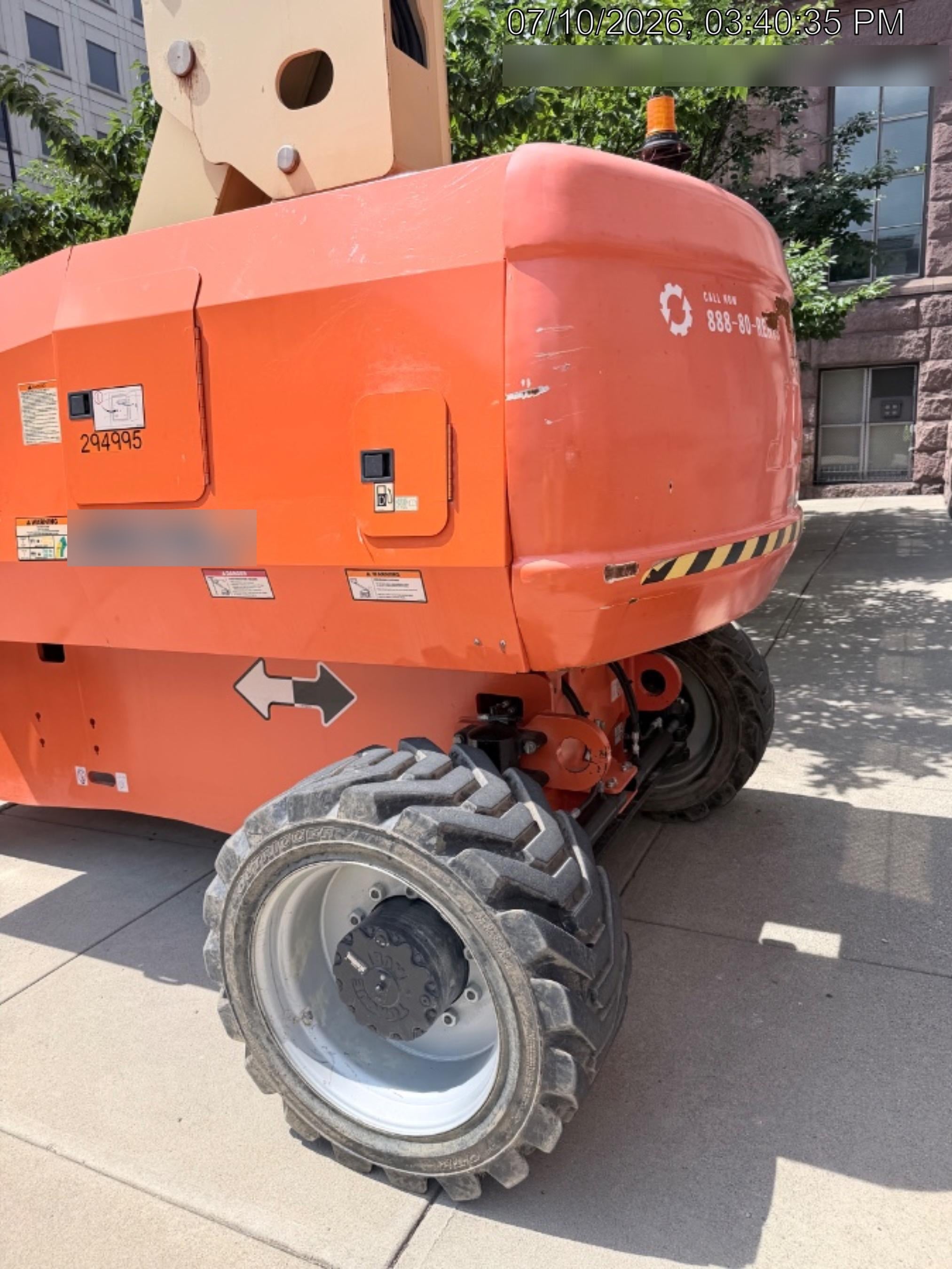 2023 JLG 860SJ