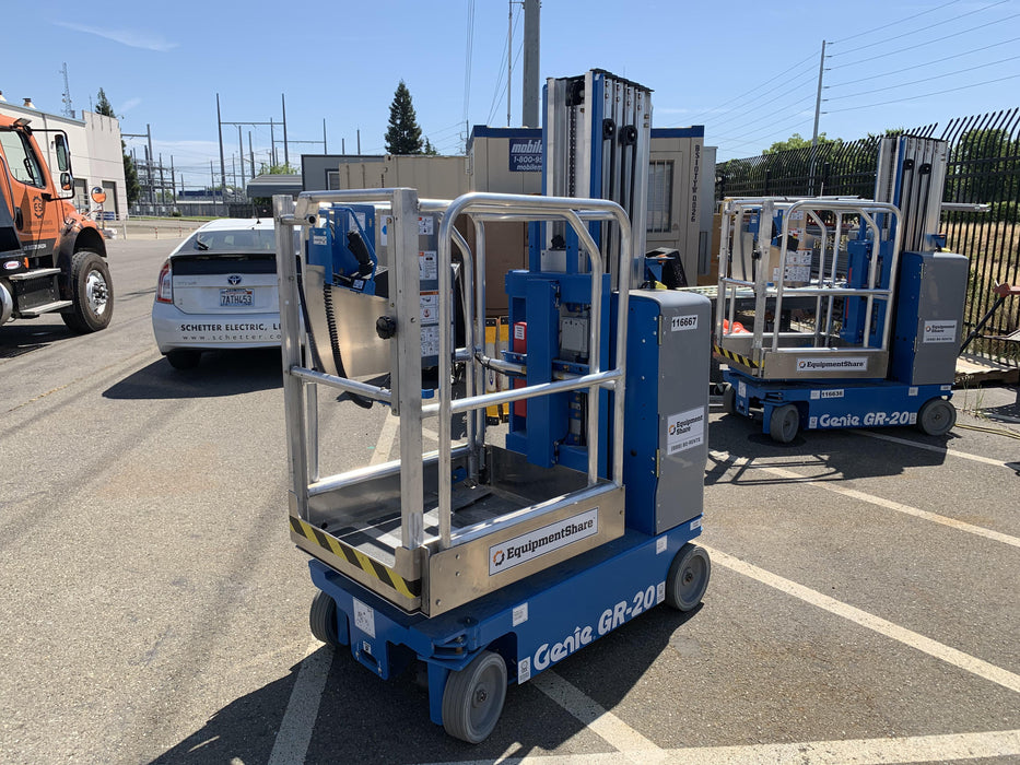 2020 GENIE GR-20