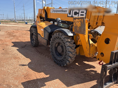 2023 JCB 510-56