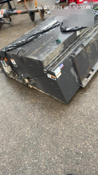 2021 PALADIN Sweepster SB72