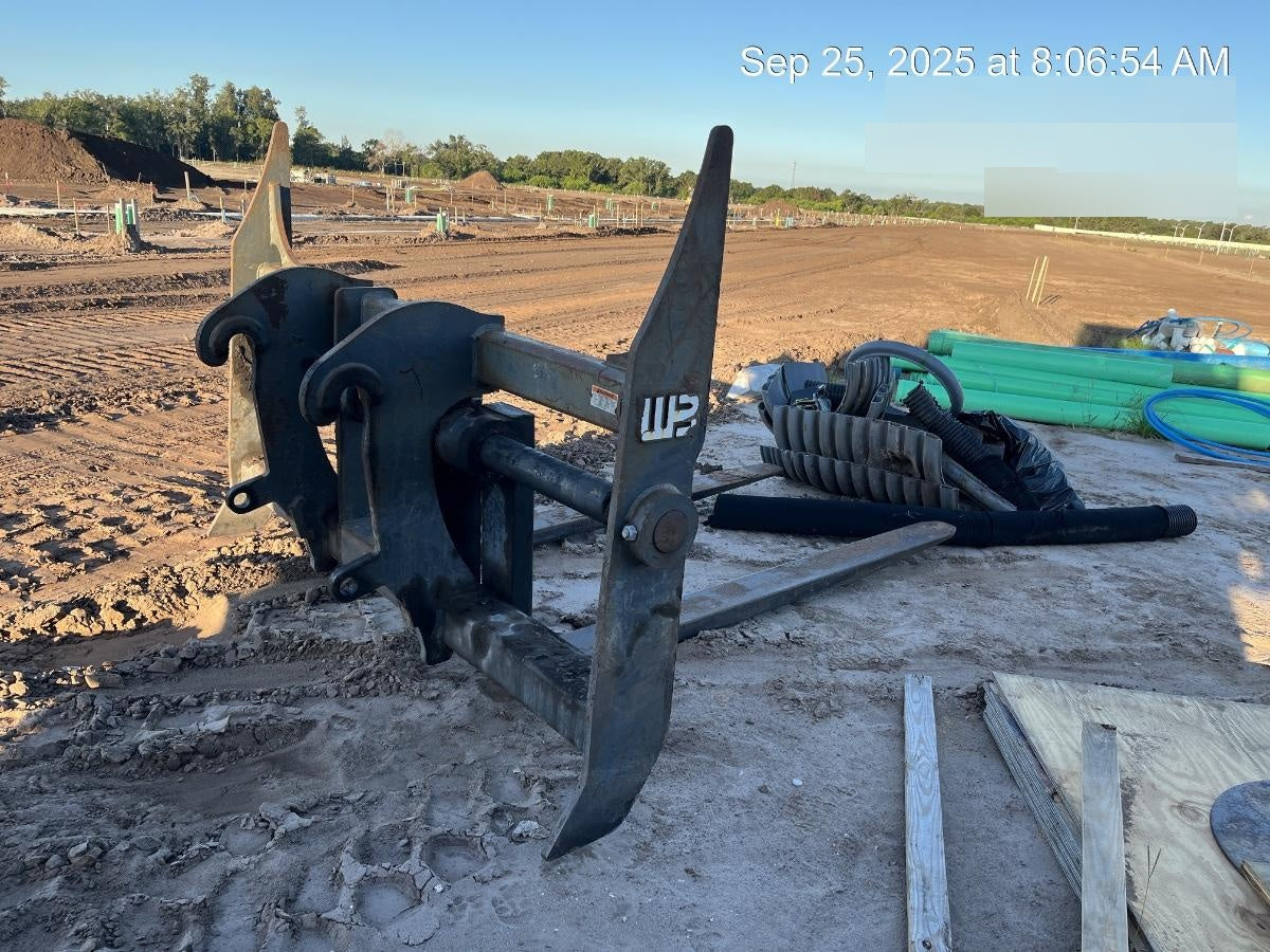 2019 WERK-BRAU 96" Loader Fork Carriage - Werk-Brau