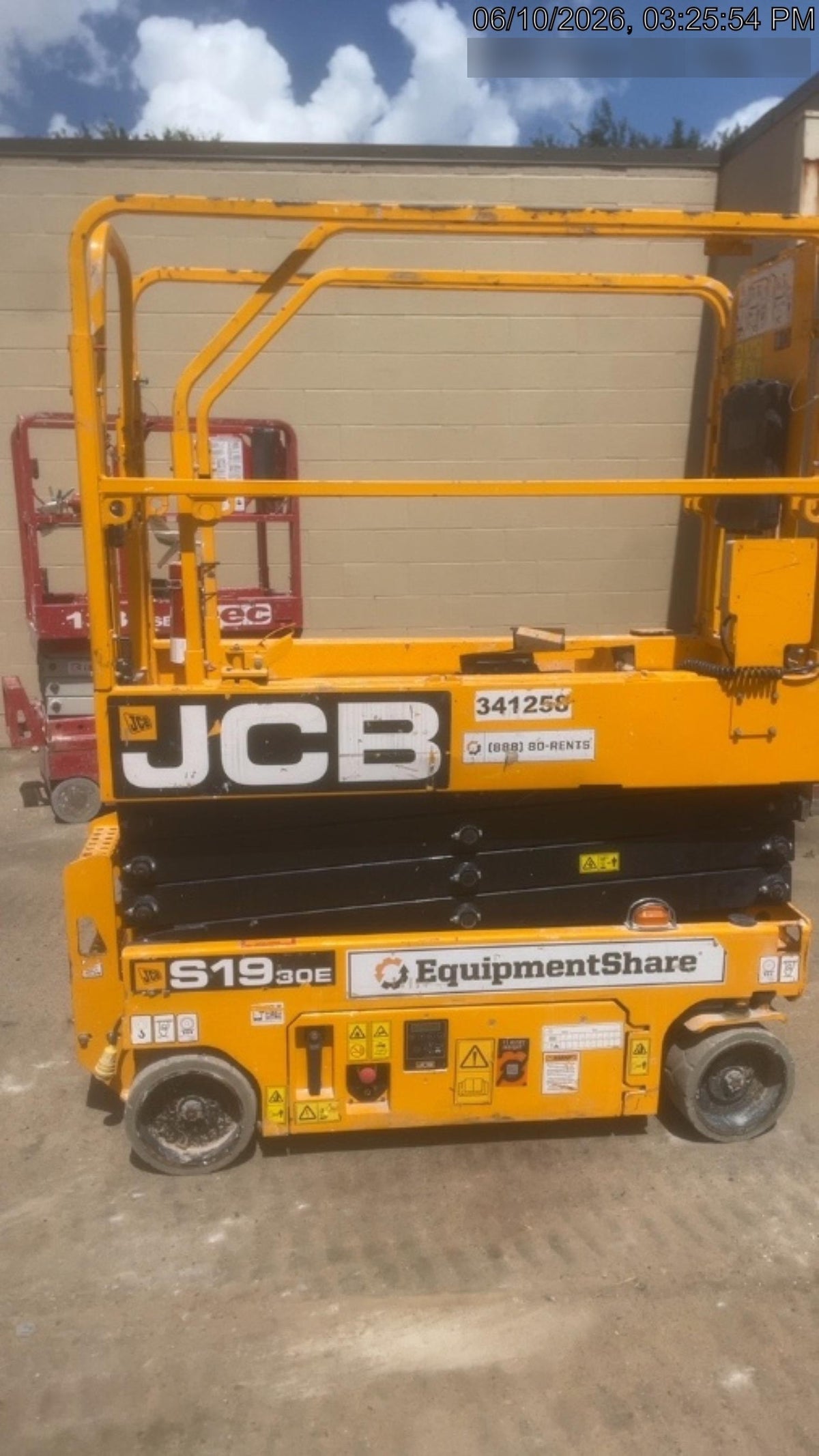 2023 JCB S1930E