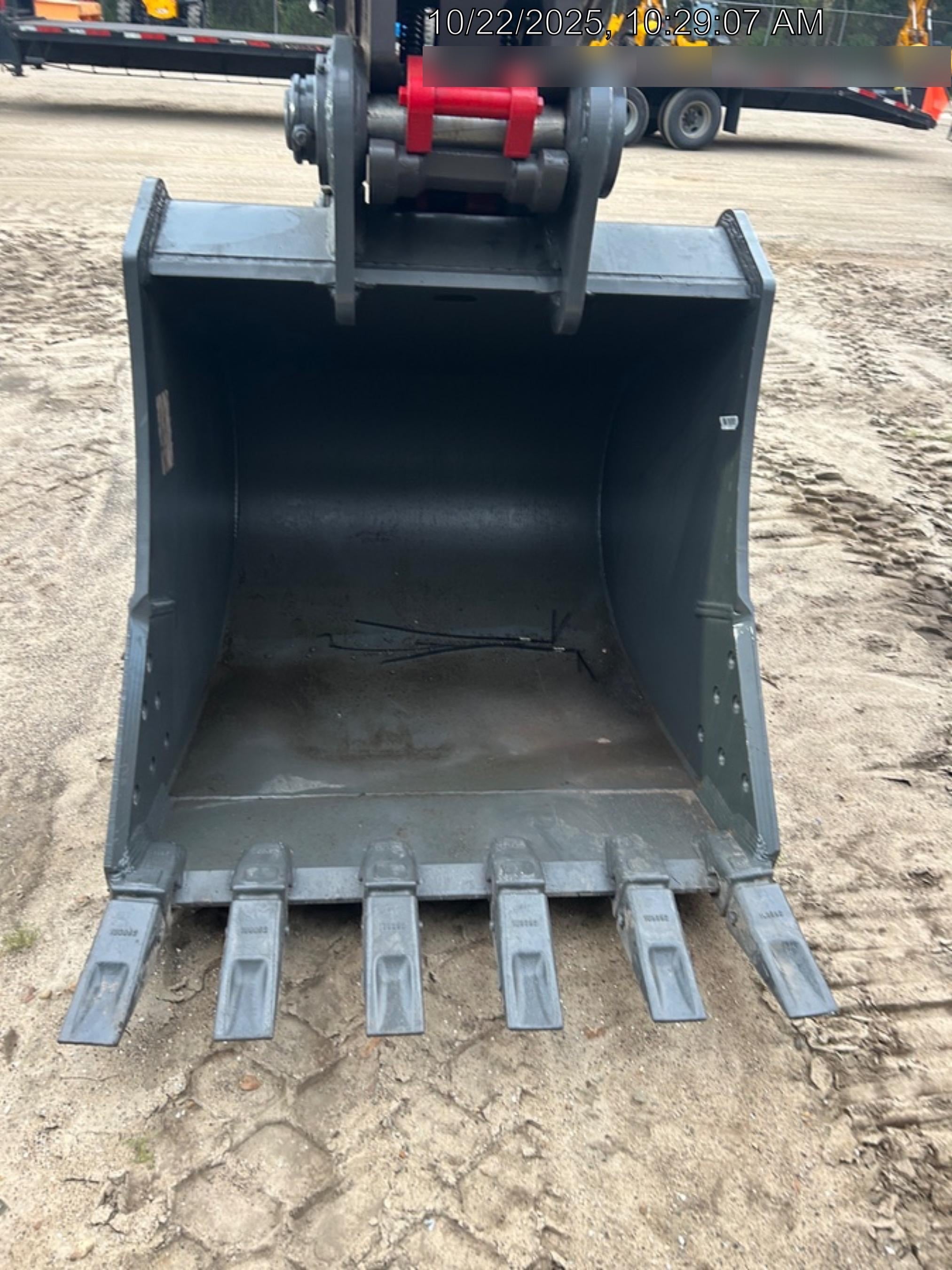2025 CASE 48" Bucket 56-65K - Case