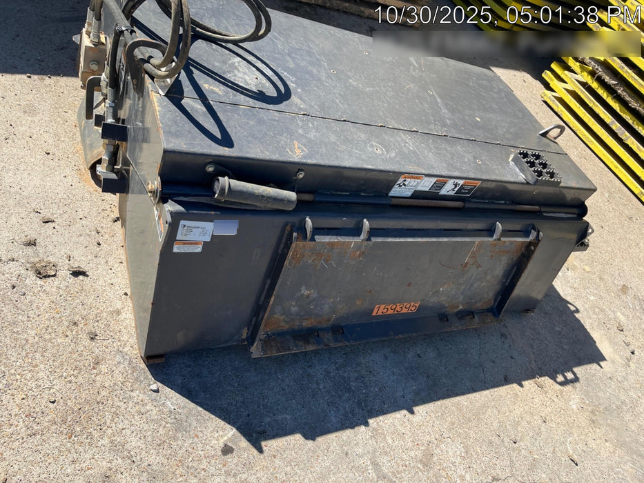 2021 PALADIN Sweepster SB72