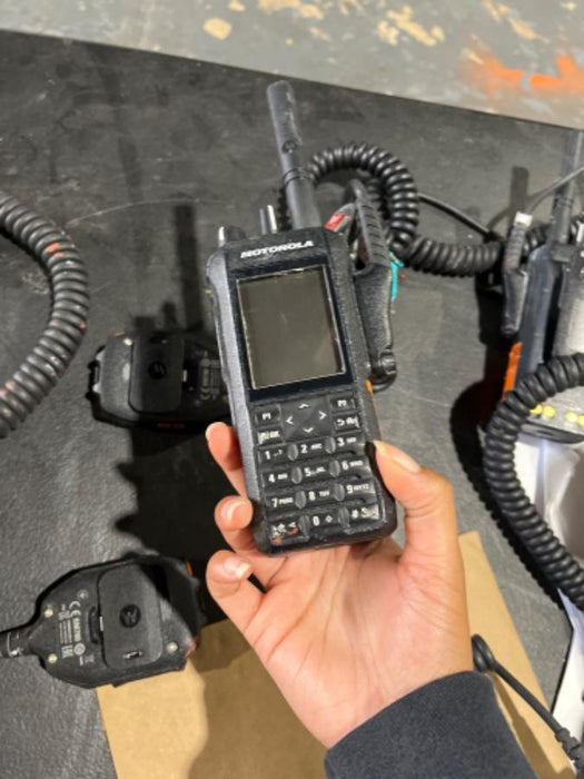 2024 MOTOROLA R7 DISPLAY