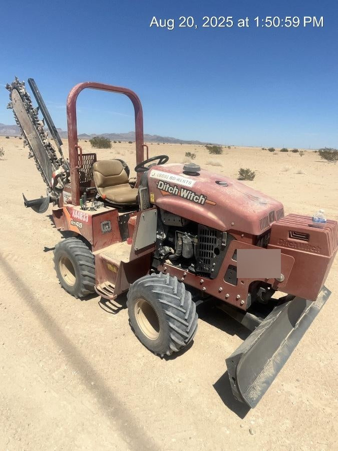 2019 DITCH WITCH RT45A