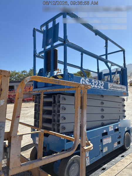 2022 GENIE GS-3232