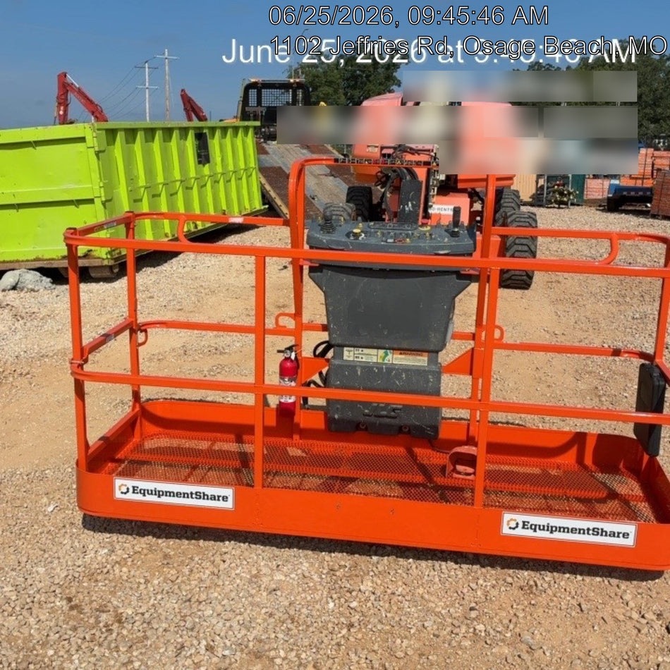 2018 JLG 660SJ