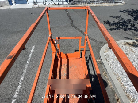 2022 JLG ES2632