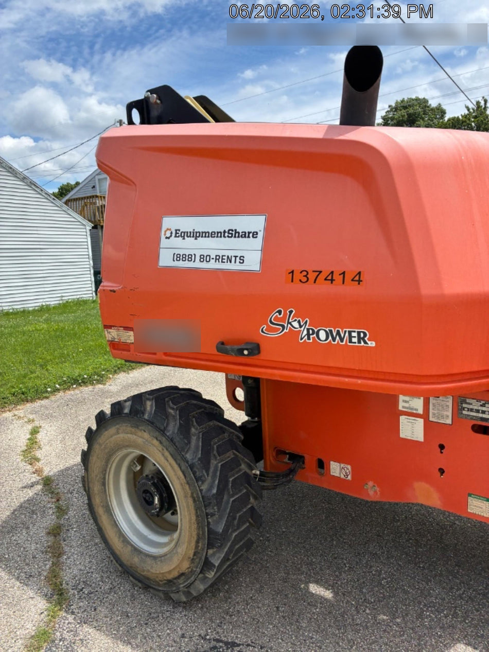 2021 JLG 400S