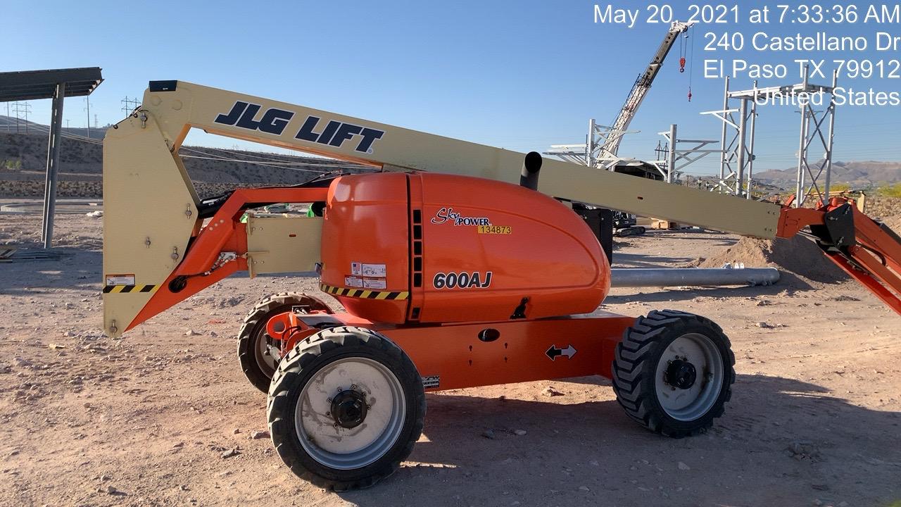 2021 JLG 600AJ
