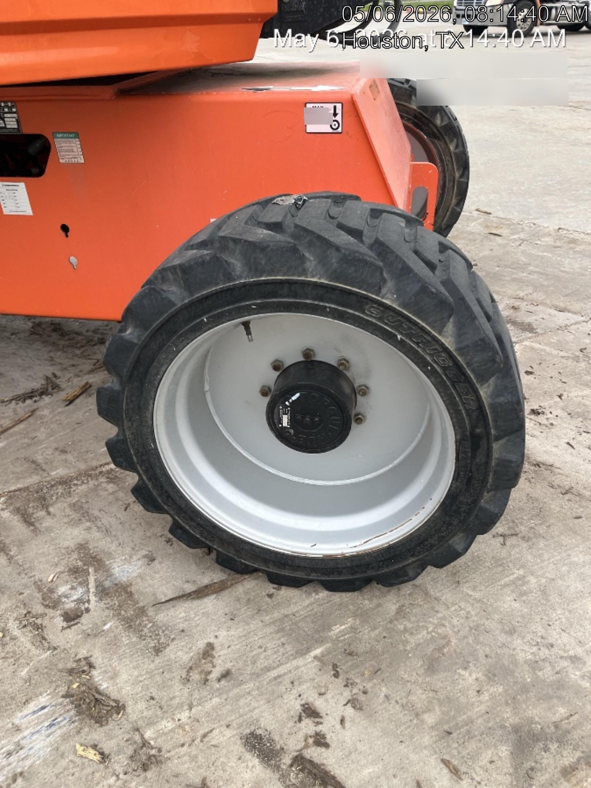 2022 JLG 660SJ