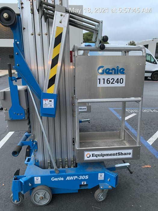 2020 GENIE AWP-30S
