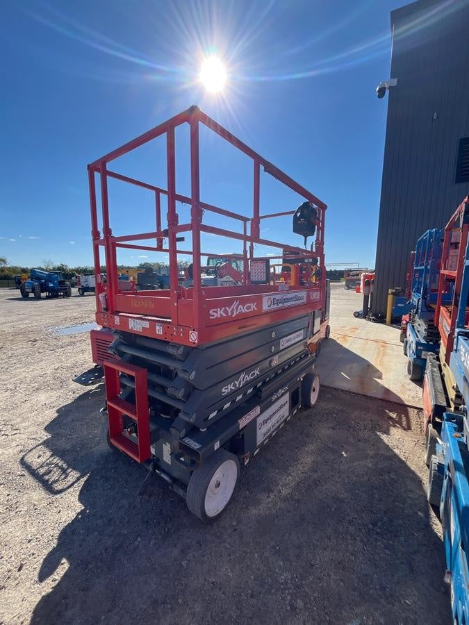 2021 SKYJACK SJ4732