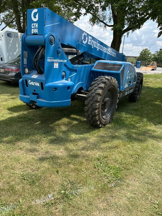 2025 GENIE GTH-844