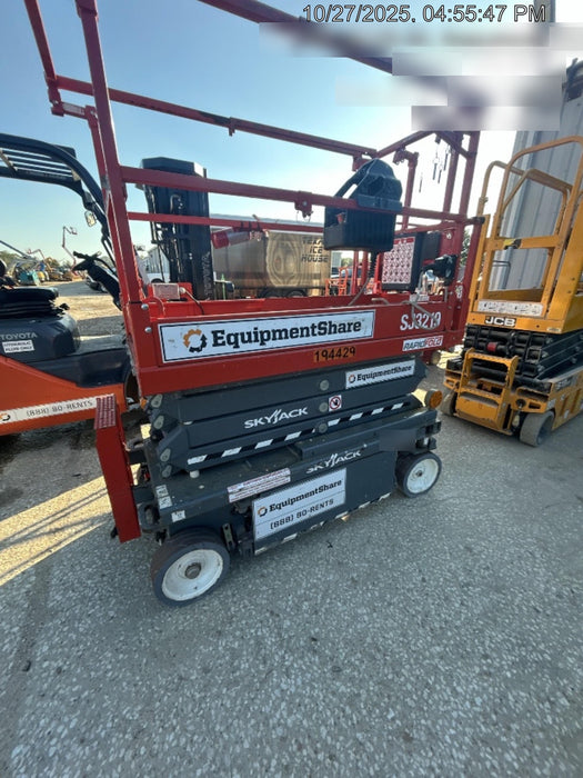 2021 SKYJACK SJ3219