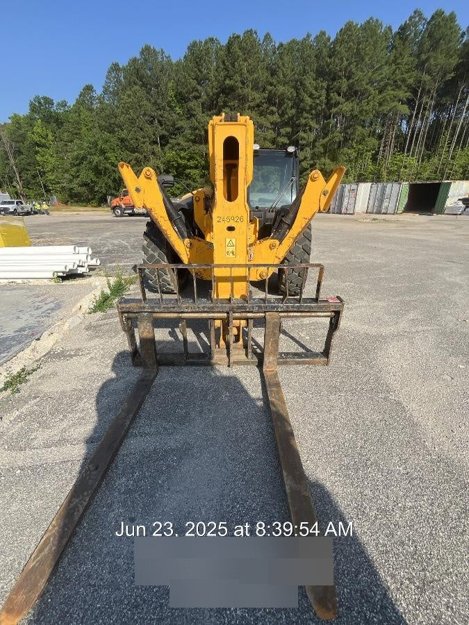 2022 JCB 510-56