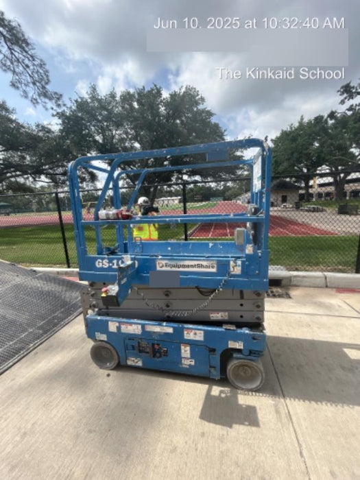 2019 Genie GS-1930 Fixed rails with chain Entry