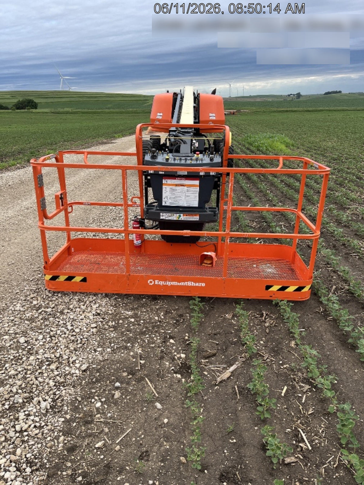 2025 JLG 660SJ