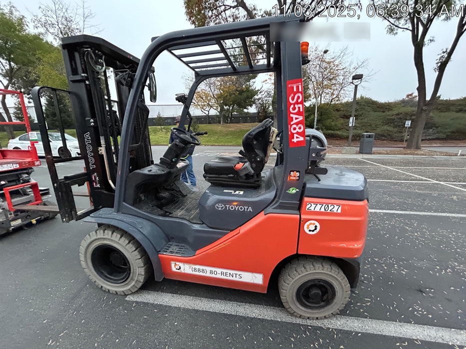 2022 TOYOTA 50-8FGU25