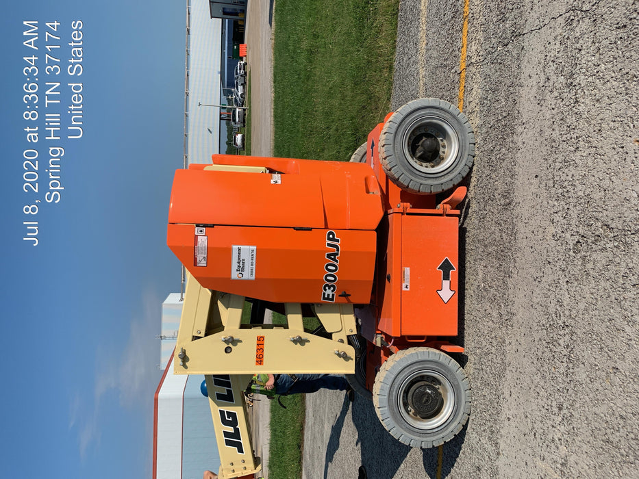 2019 JLG E300AJP