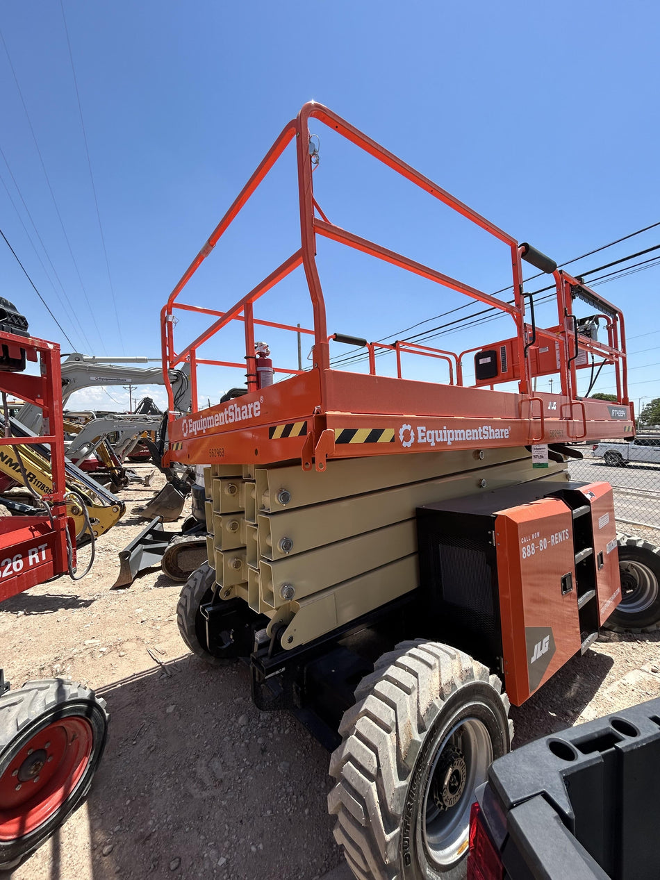 2025 JLG RT4394