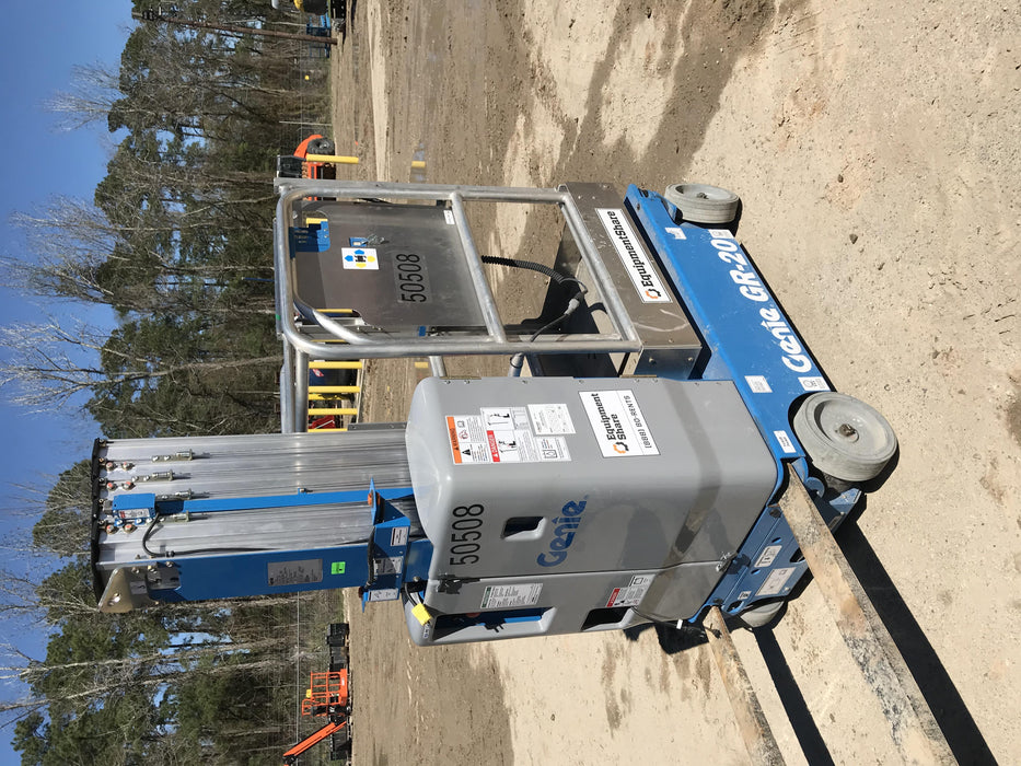 2019 GENIE GR-20