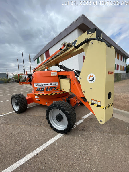 2021 JLG 600AJ
