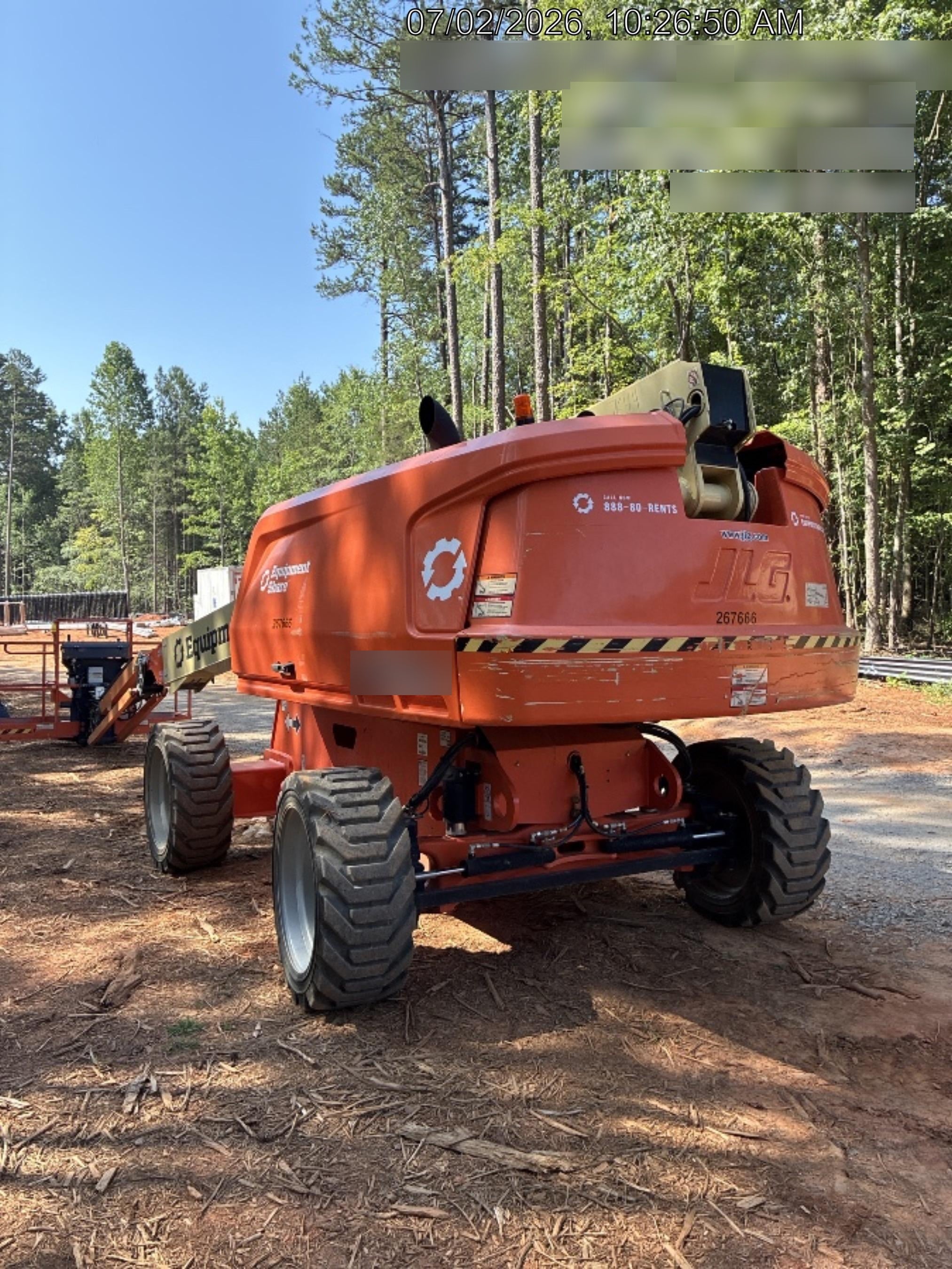 2022 JLG 660SJ