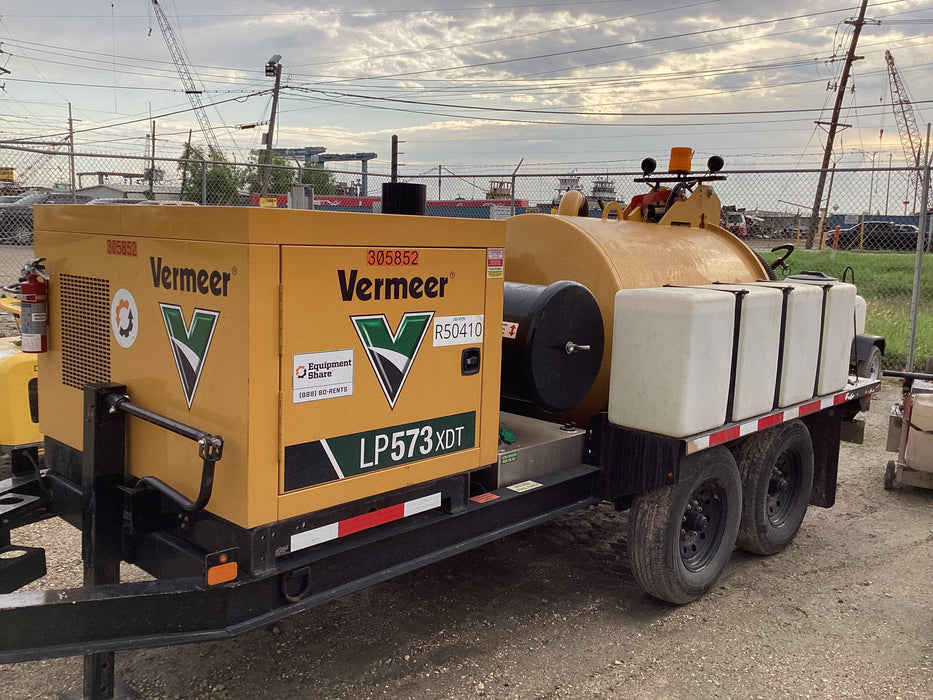 2023 Vac-Tron LP573XDT T4 Koehler Diesel Engine, 500 Gallon Debris Tank, x2 100 Gallon Water Tanks