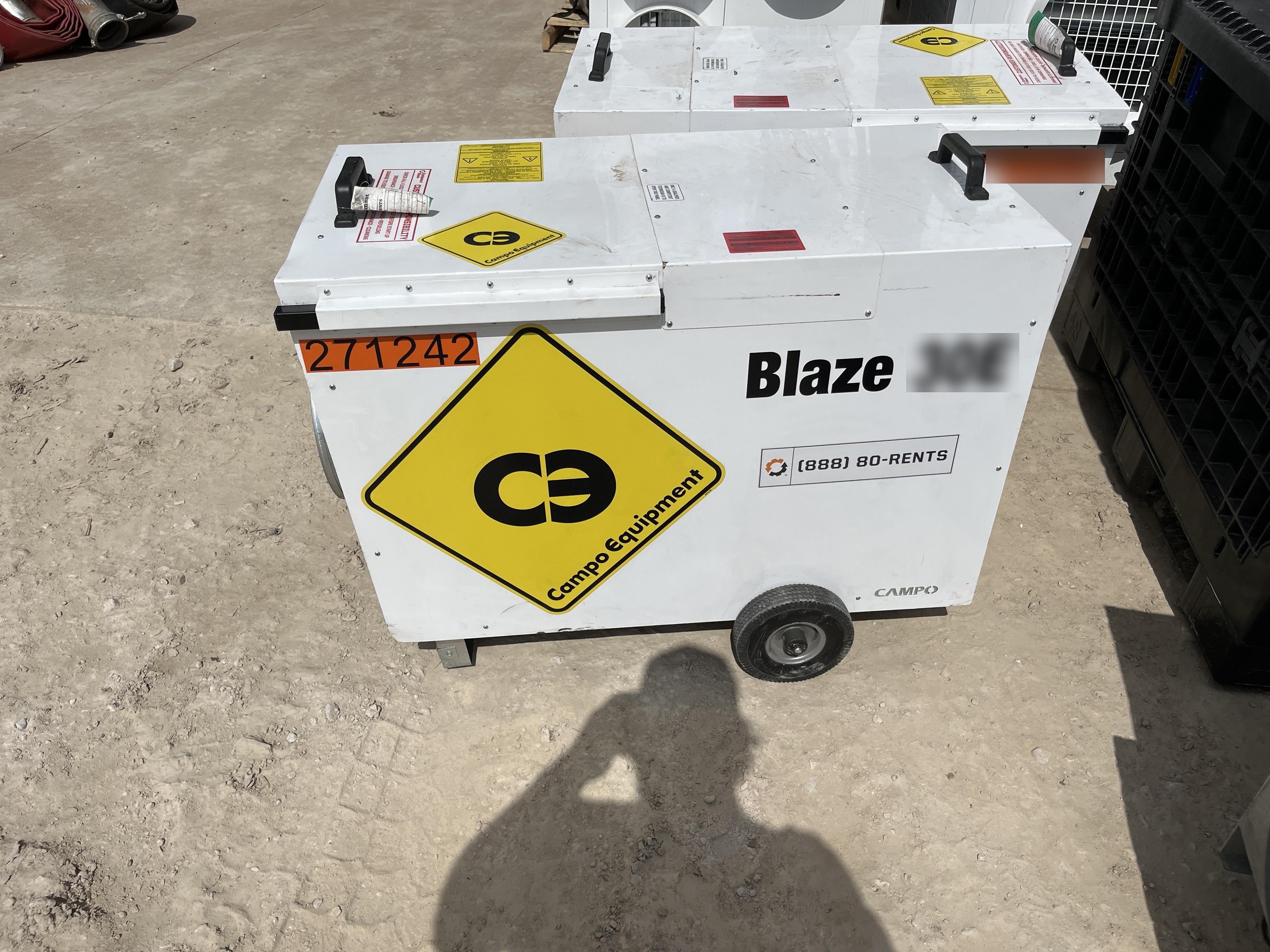 2022 CAMPO EB30E