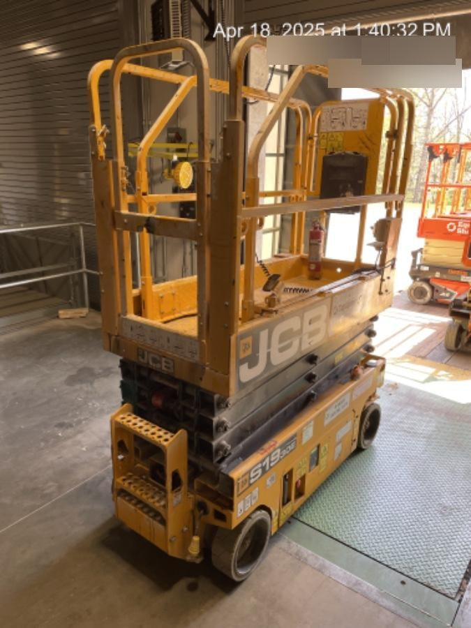 2021 JCB S1930E