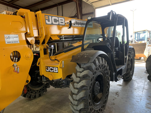 2020 JCB 509-42 Canopy, Solid Tires, Work Lights, Beacon, Aux Hydraulics, Back up Alarm, Lifting Eye, ES Decals