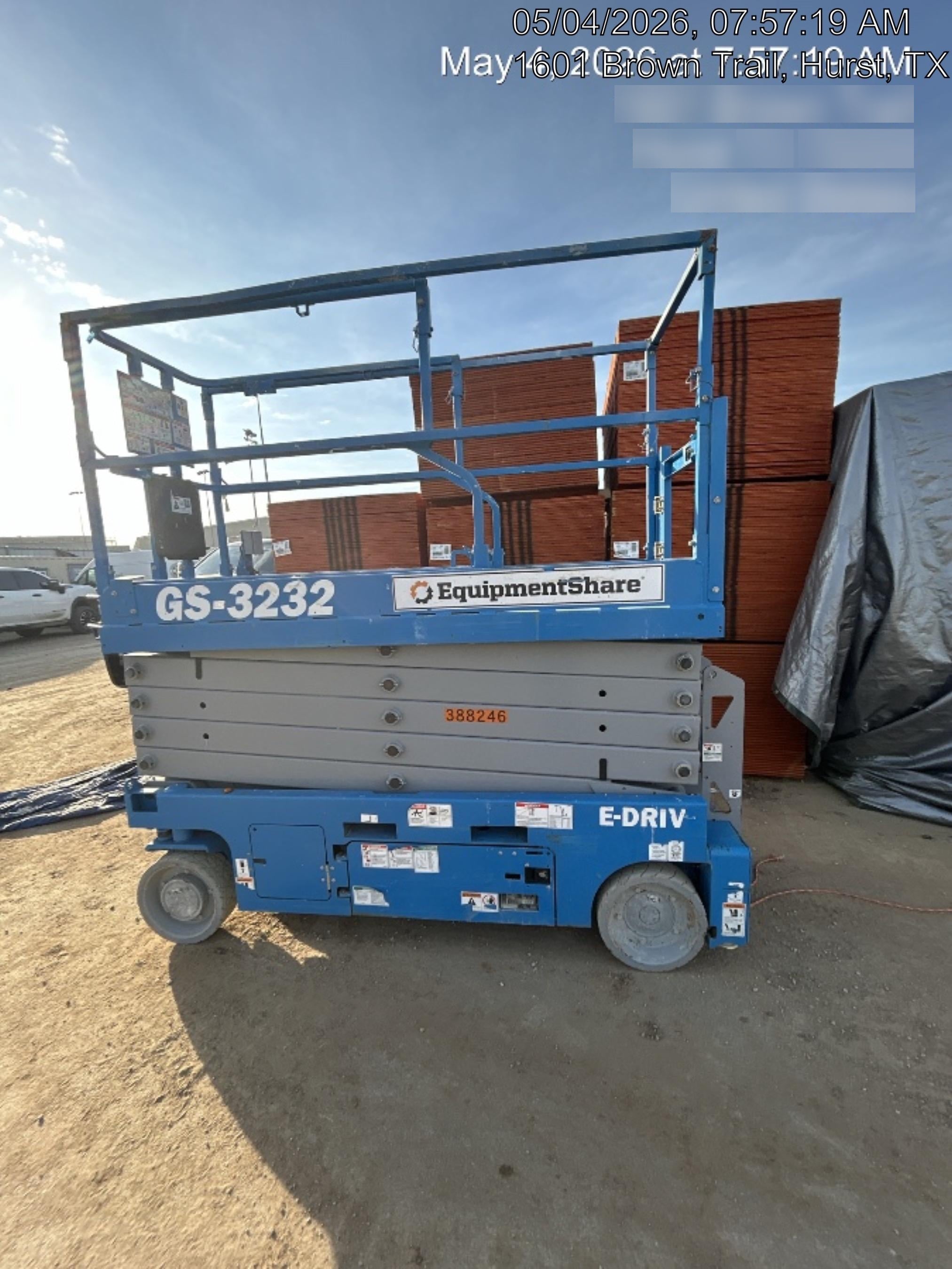 2024 GENIE GS-3232