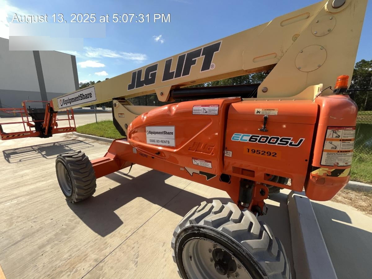 2021 JLG EC600SJ