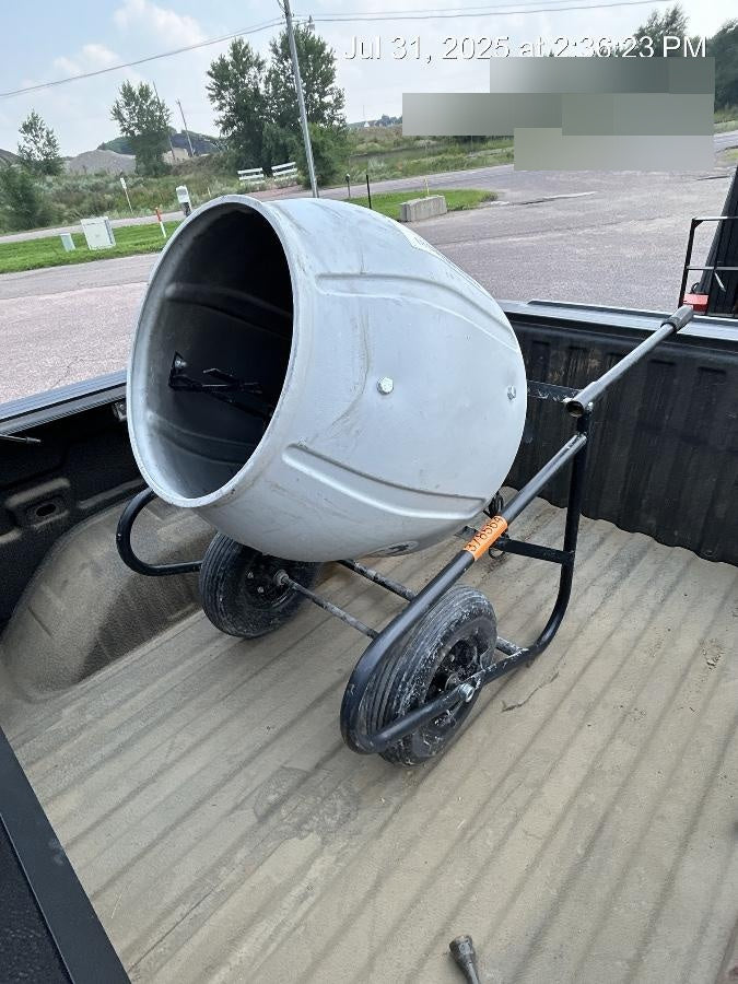 2023 KLUTCH Concrete Mixer 3.5