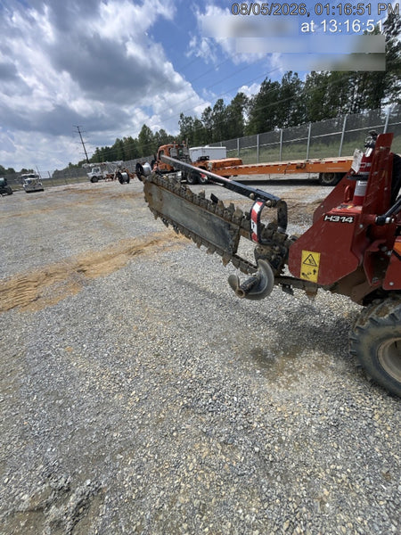 2022 DITCH WITCH RT45A