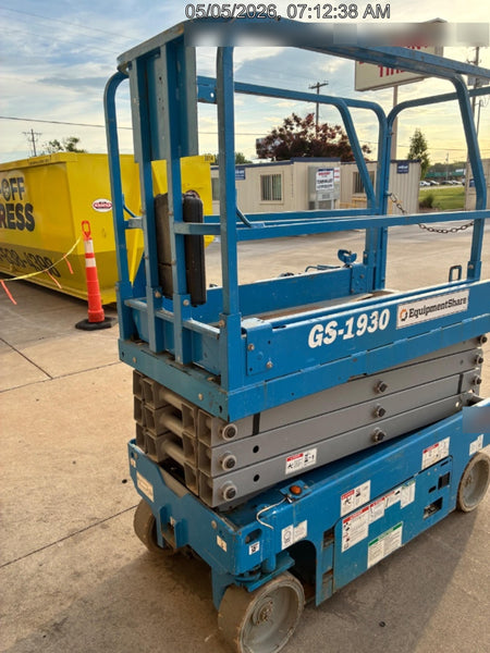 2019 Genie GS-1930 Fixed Rails with Chain Entry