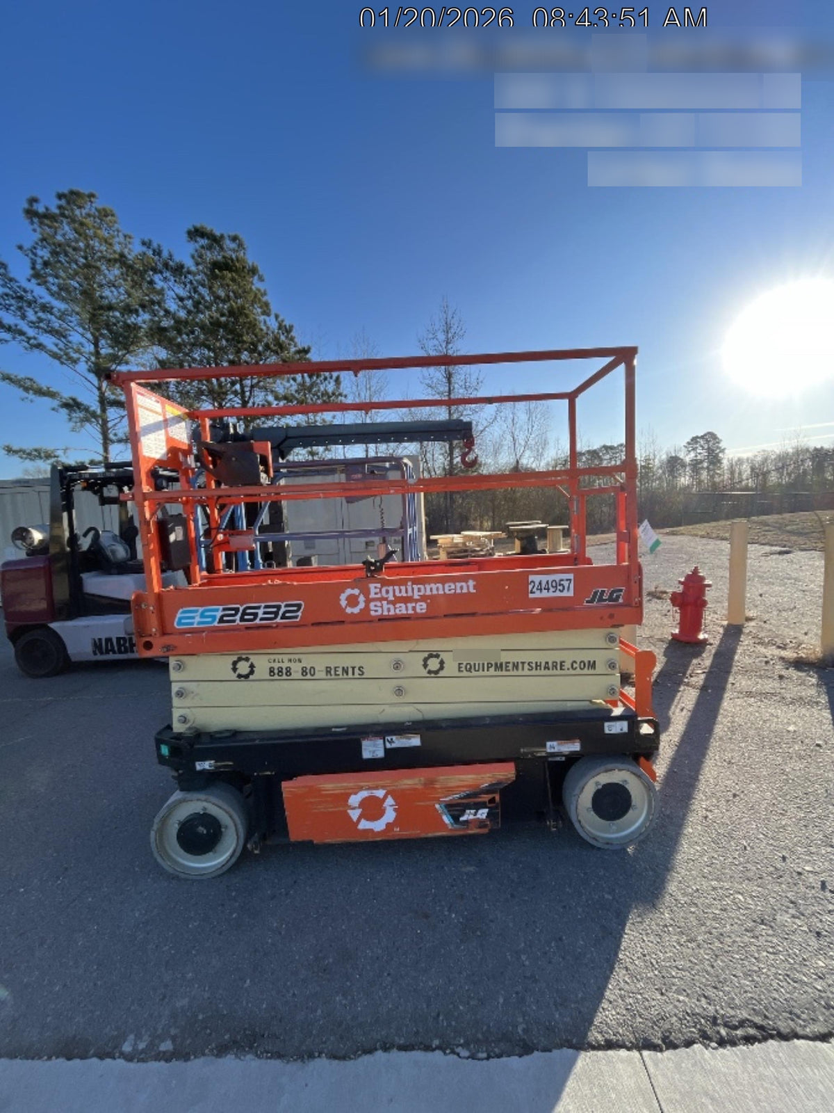 2022 JLG ES2632