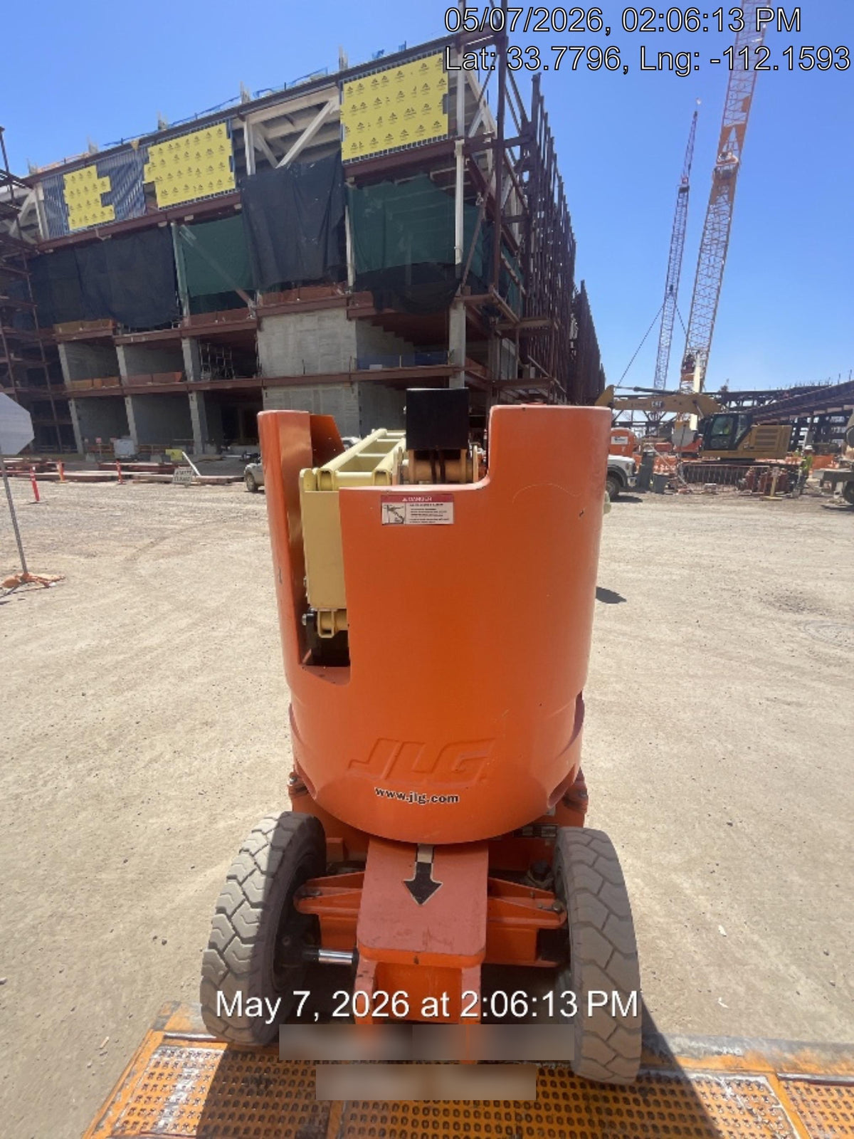 2019 JLG E300AJP