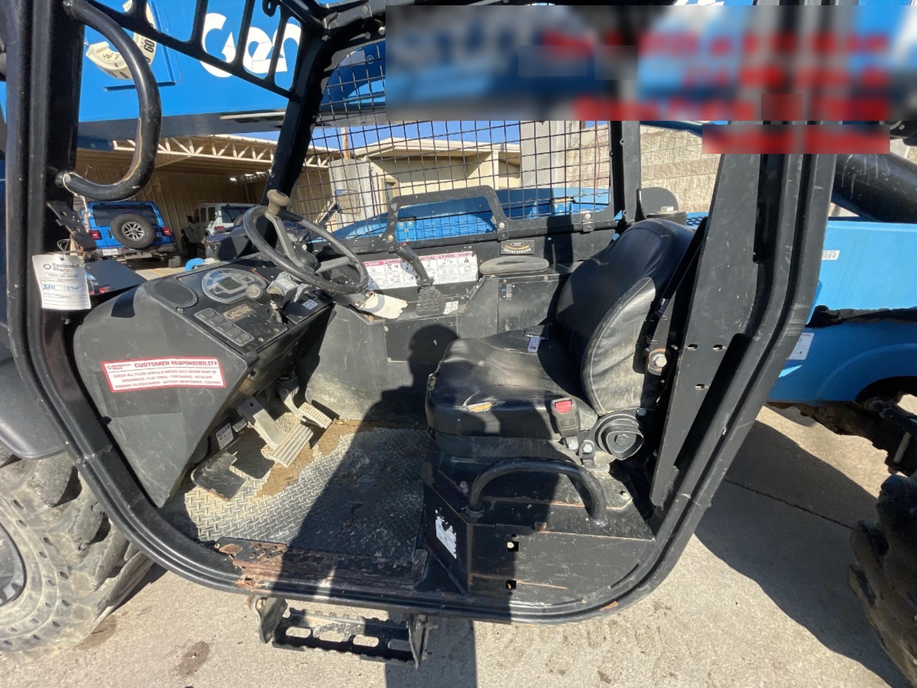 2017 GENIE GTH-844