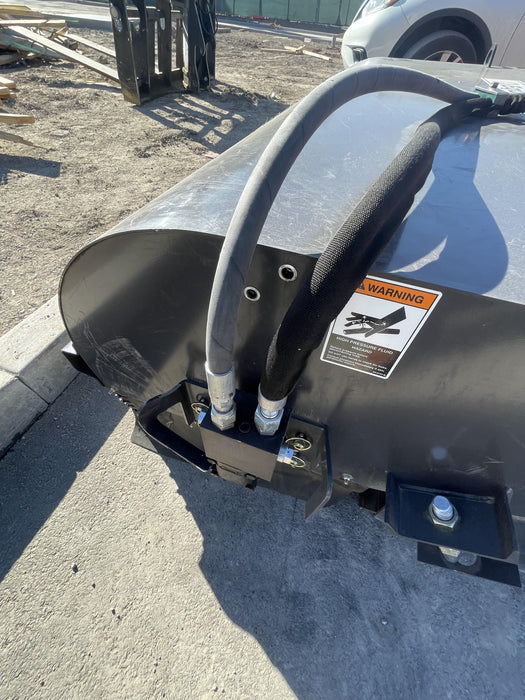 2020 PALADIN Sweepster SB72