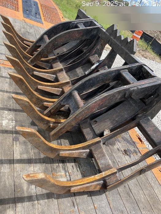 2021 FLECO 120" Grapple Rake - Fleco