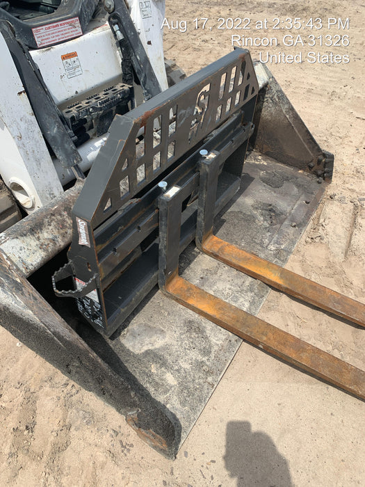 2019 ARROW MATERIAL HANDLING 60" Pallet Forks - Arrow