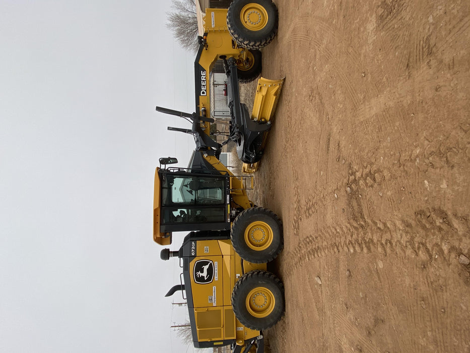 2020 JOHN DEERE 672G